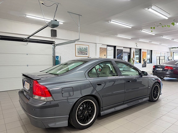 Volvo S60 9 of 26