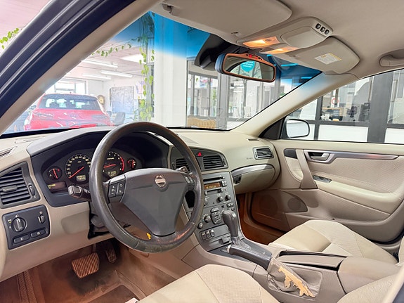 Volvo S60 24 of 26