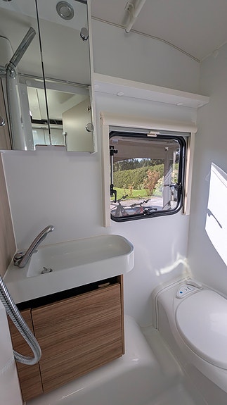Adria ACTION 391 PD 12 of 15