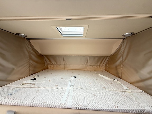 Hymer B 698 CL - Queenbed - Alde - Automat - Ugn - 20 of 20