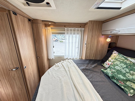 Hymer B 698 CL - Queenbed - Alde - Automat - Ugn - 15 of 20