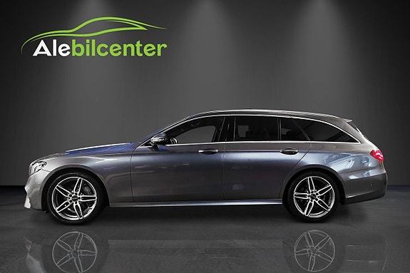 Mercedes-Benz E220 3 of 14
