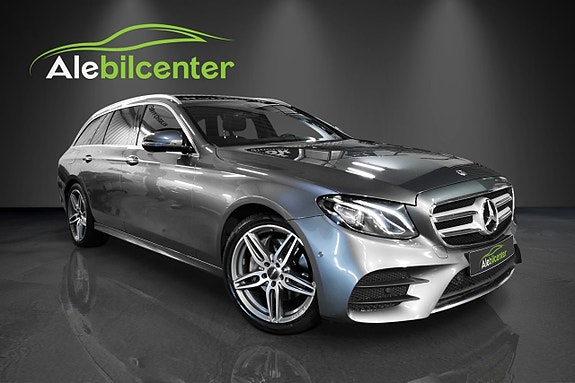Mercedes-Benz E220 2 of 14