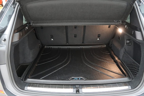 BMW X1 20 of 21