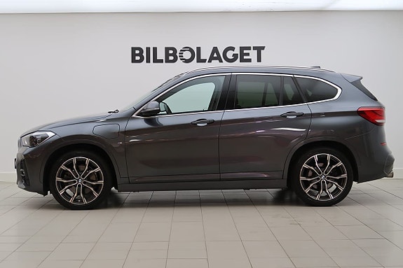 BMW X1 2 of 21