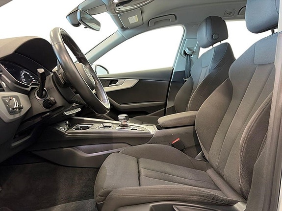 Audi A4 6 of 11