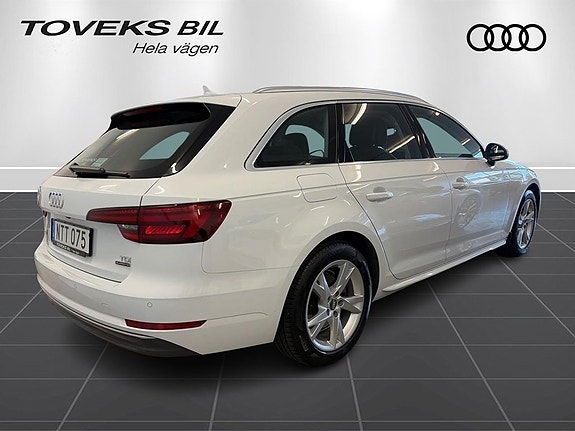 Audi A4 2 of 11