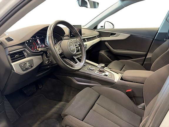 Audi A4 5 of 11