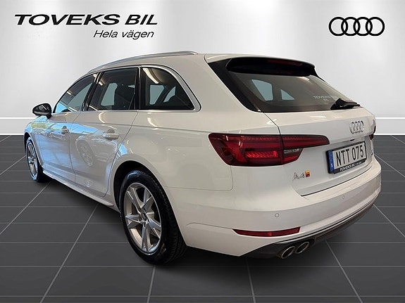 Audi A4 3 of 11