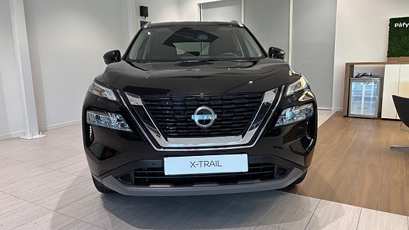 Nissan X-Trail 2 of 19