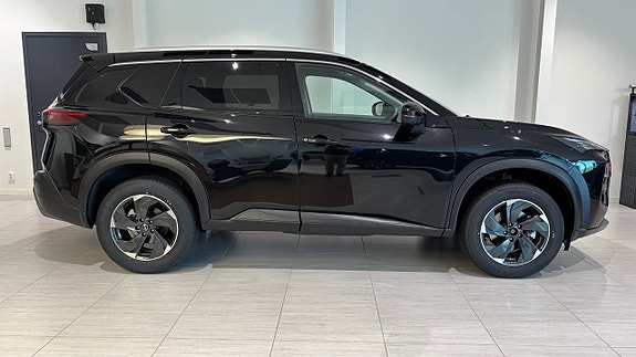 Nissan X-Trail 4 of 19