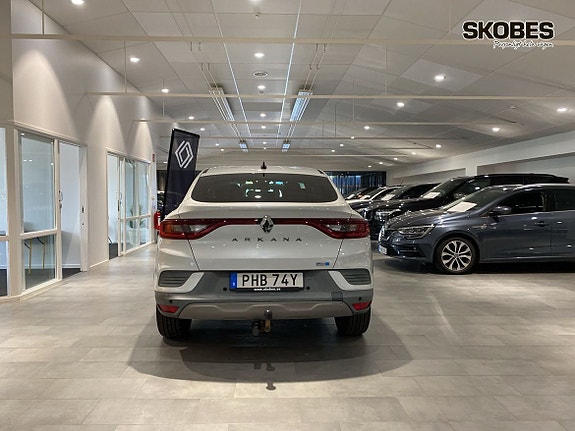 Renault Arkana 5 of 16