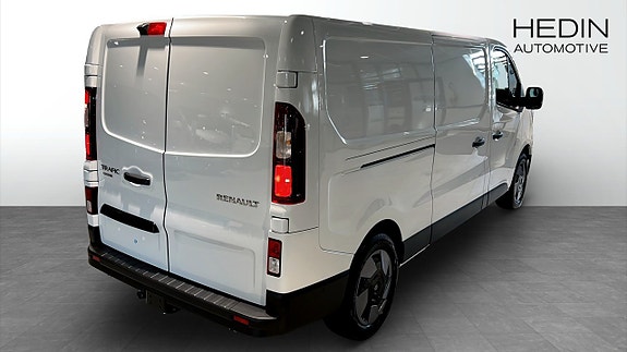 Renault Trafic 3 of 10