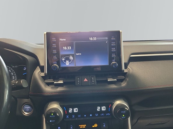 Toyota RAV4 15 of 17