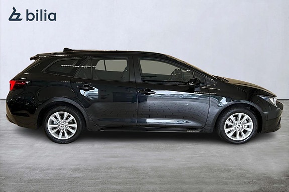 Toyota Corolla 18 of 21