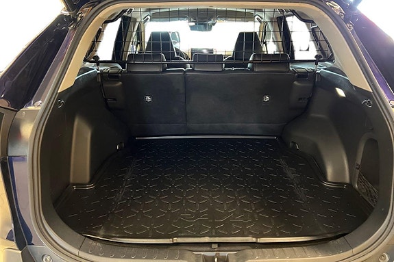 Toyota RAV4 12 of 21