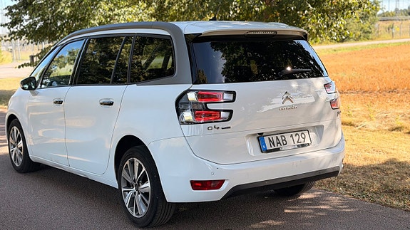 Citroen Grand C4 Picasso 6 of 17