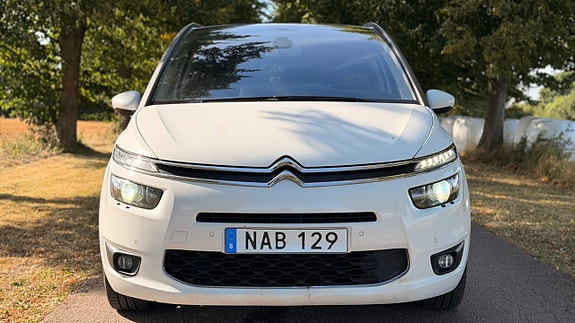 Citroen Grand C4 Picasso 2 of 17