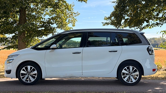 Citroen Grand C4 Picasso 7 of 17