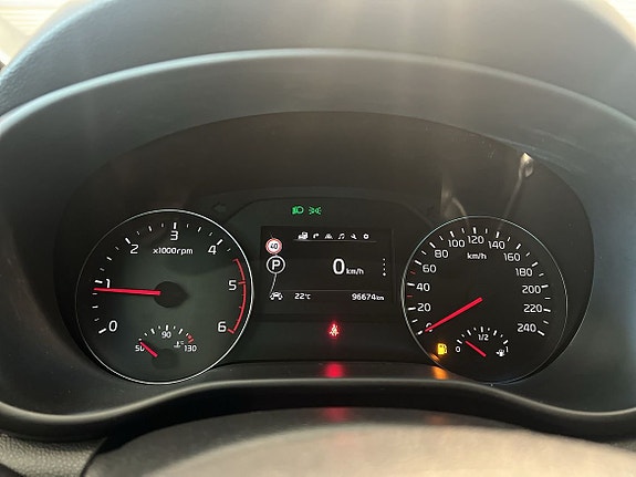 Kia Sportage 23 of 29