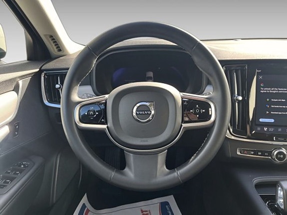 Volvo V90 Cross Country 14 of 20