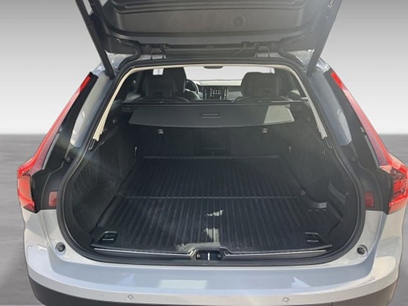 Volvo V90 Cross Country 20 of 20