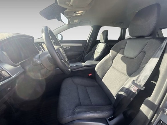Volvo V90 Cross Country 9 of 20