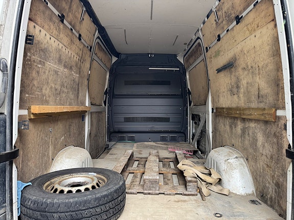 Volkswagen Crafter 35 10 of 19