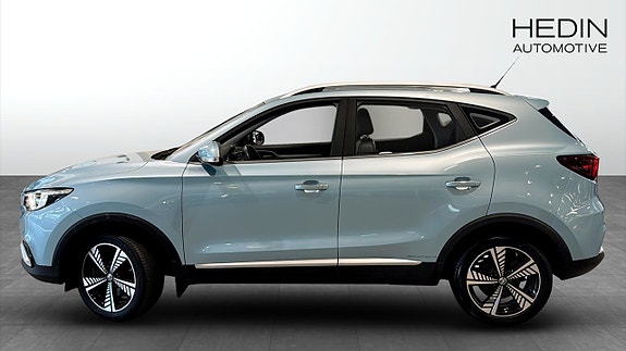 MG ZS EV 6 of 15