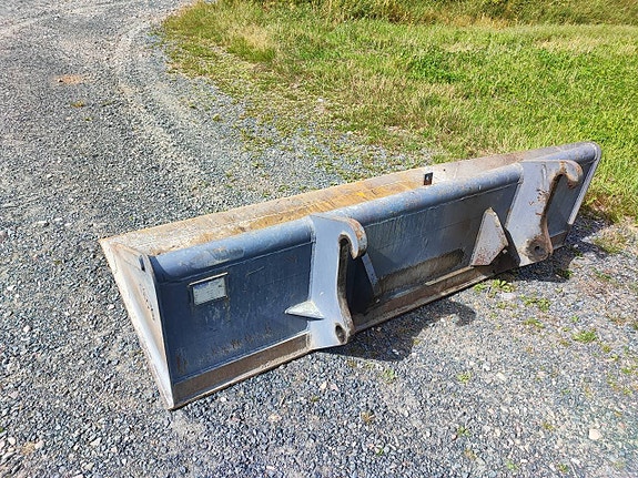 Atlas 65 Super 6 of 12