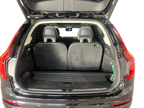Volvo XC90 14 of 15