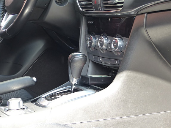 Mazda 6 9 of 22