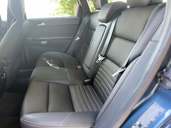 Volvo V50 13 of 16
