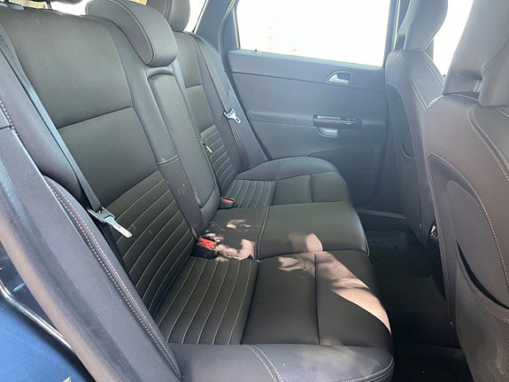 Volvo V50 12 of 16