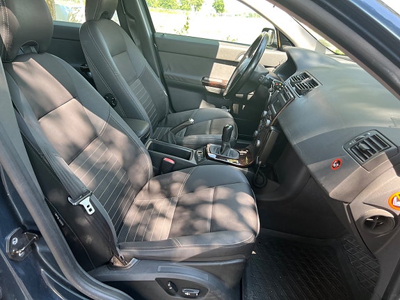 Volvo V50 11 of 16
