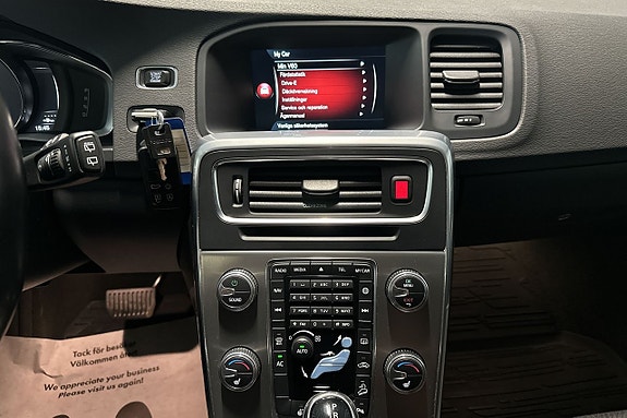 Volvo V60 Cross Country 12 of 17