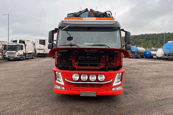 VOLVO FM410 9 of 27