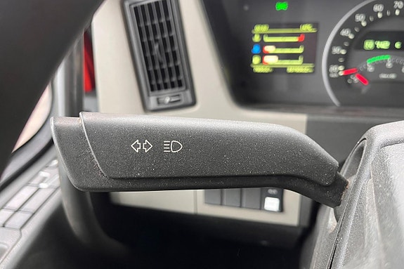 VOLVO FM410 21 of 27