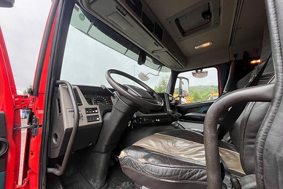 VOLVO FM410 17 of 27