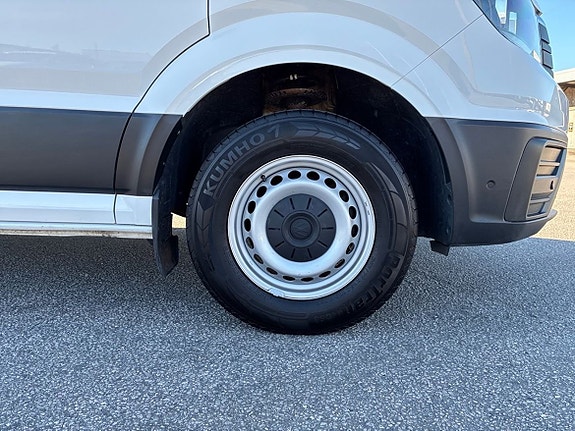 Volkswagen Crafter 9 of 17