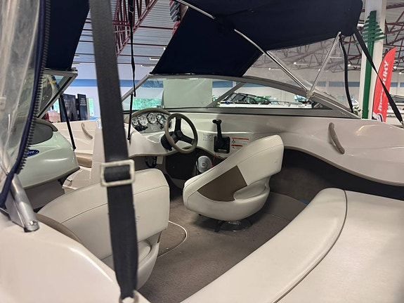 Four Winns 180 Horizon Volvo Penta 3,0 GL - 2007 5 of 9