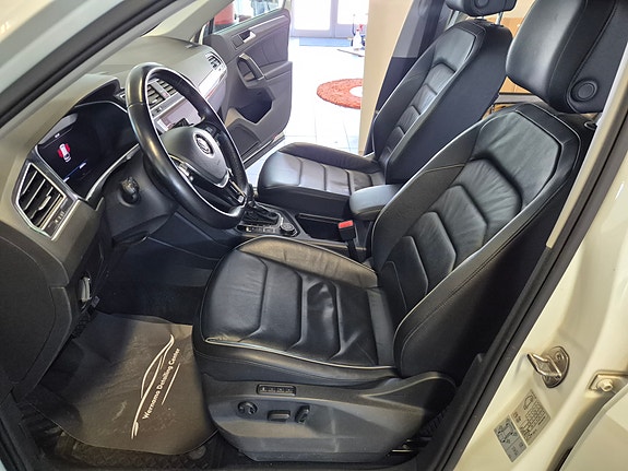 Volkswagen Tiguan 5 of 6