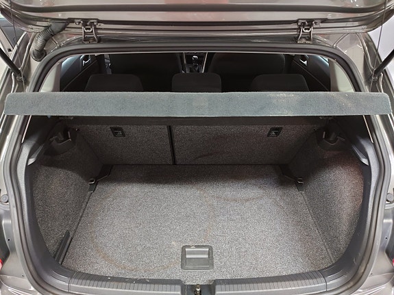 Volkswagen Polo 12 of 13