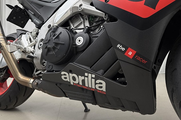 aprilia RSV4 1000RR Motorcykel 11 of 13