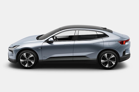 Polestar 4 2 of 16