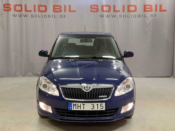 Skoda Fabia 2 of 12