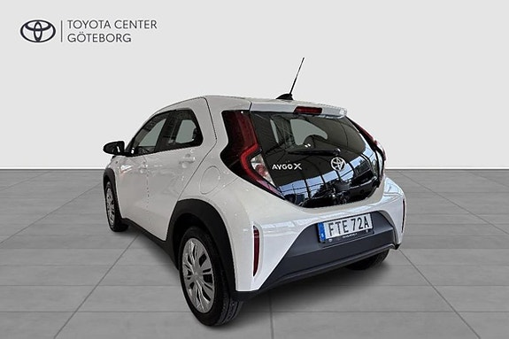 Toyota Aygo X 4 of 12