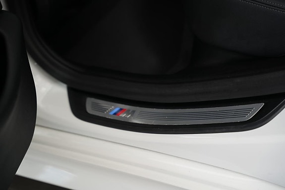 BMW 530e 14 of 23