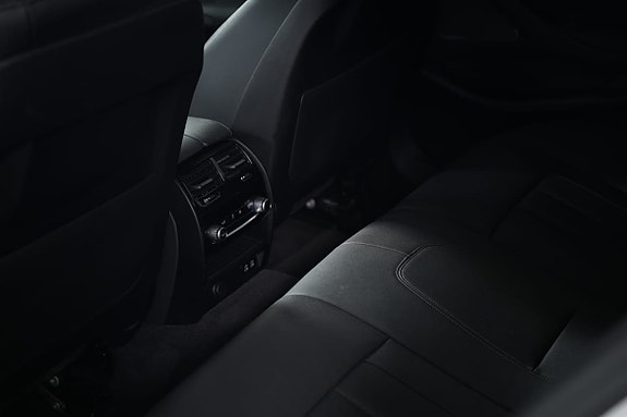 BMW 530e 13 of 23