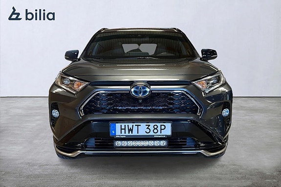 Toyota RAV4 6 of 21